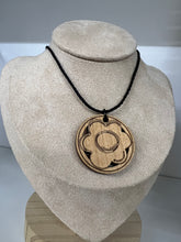 Cargar imagen en el visor de la galería, Positive necklace
