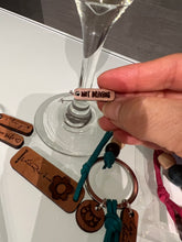 Cargar imagen en el visor de la galería, Wine Charms (4-pack)