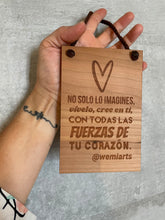 Cargar imagen en el visor de la galería, Artisanal plate- No solo lo imagines, vívelo, cree en ti con todas las fuerzas del corazón.