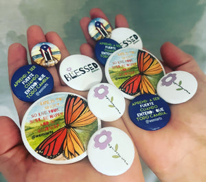 Button’s pin collectible package (5-small)
